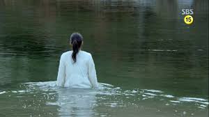 co_gai_xu_than_nong_mat_quan