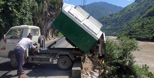 Khi_thien_trieu_sup_do