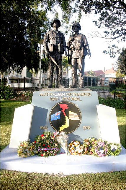 Tuong dai chien si  Uc-Viet, Brisbane,Australia